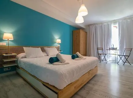 公寓式酒店 Acora Ibiza 圣埃乌拉利亚
