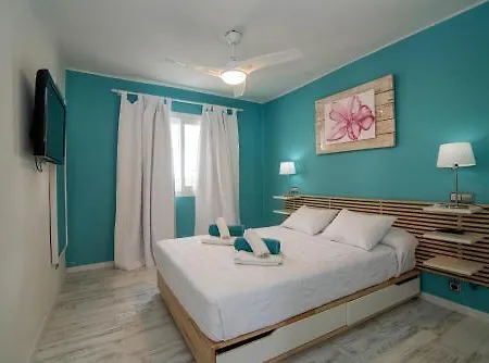 公寓式酒店 Acora Ibiza 圣埃乌拉利亚